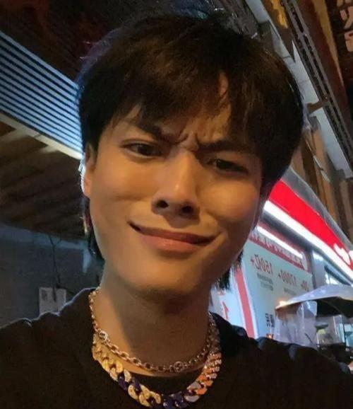 网红小杨哥吃瓜事件真相,真相大白背后的曲折历程